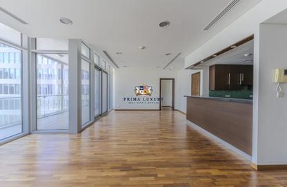 Apartment - 3 Bedrooms - 4 Bathrooms for sale in Burj Daman - DIFC - Dubai