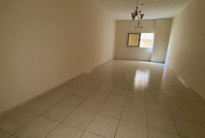 84481464 - Property Main Image