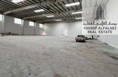 مستودع - استوديو - 6 حمامات للايجار في أم الثعوب - أم القيوين