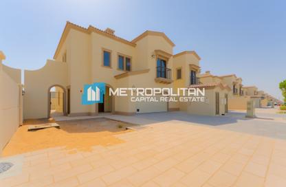 Villa - 3 - 4 for sale in Bloom Living - Zayed City (Khalifa City C) - Khalifa City - Abu Dhabi
