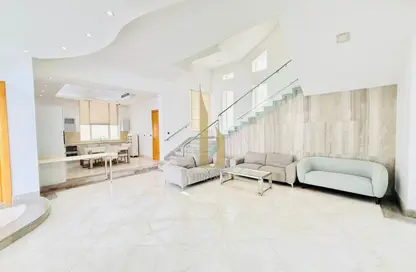 فيلا - 7 غرف نوم - 7 حمامات للايجار في البرشاء جنوب 2 - جنوب البرشاء - البرشاء - دبي