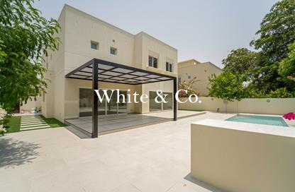 Villa - 5 Bedrooms - 4 Bathrooms for rent in Meadows 9 - Meadows - Dubai Villa - 5 Bedrooms - 4 Bathrooms for rent in Meadows 9 - Meadows - Dubai