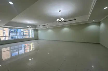 Apartment - 3 Bedrooms - 4 Bathrooms for rent in Al Mamzar - Al Mamzar - Sharjah - Sharjah