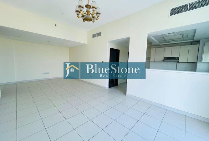 83238369 - Property Image 2