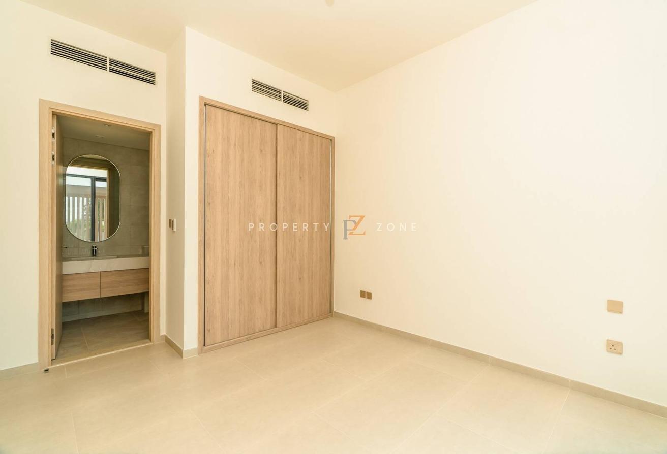 Multiple Cheques | Motivated Landlord | Single Raw photo 16