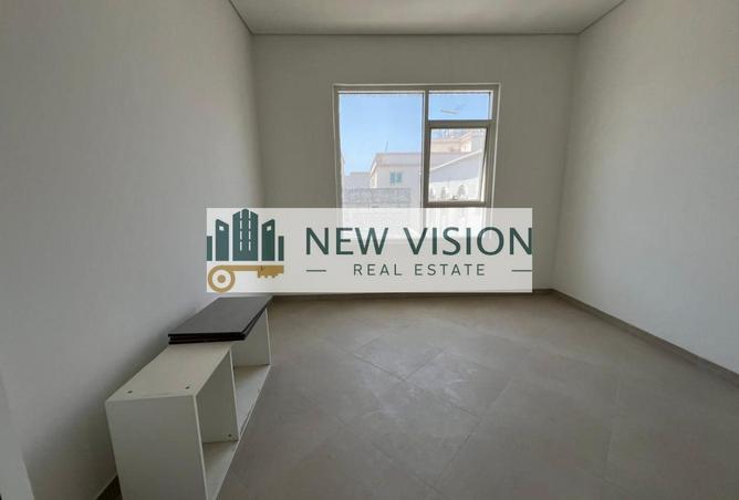 97402691 - Property Image 3