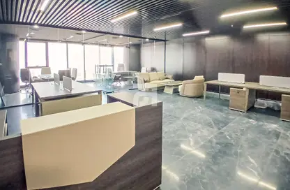 نصف طابق - استوديو للايجار في القلعة - الخليج التجاري - دبي