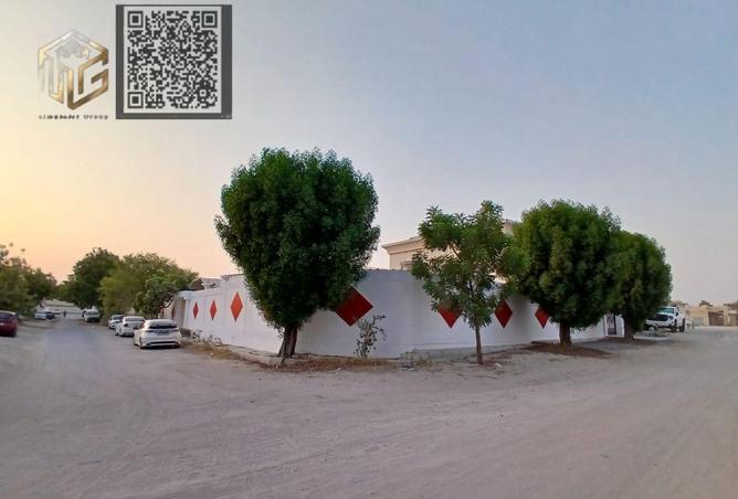 127466176 - Property Image 3
