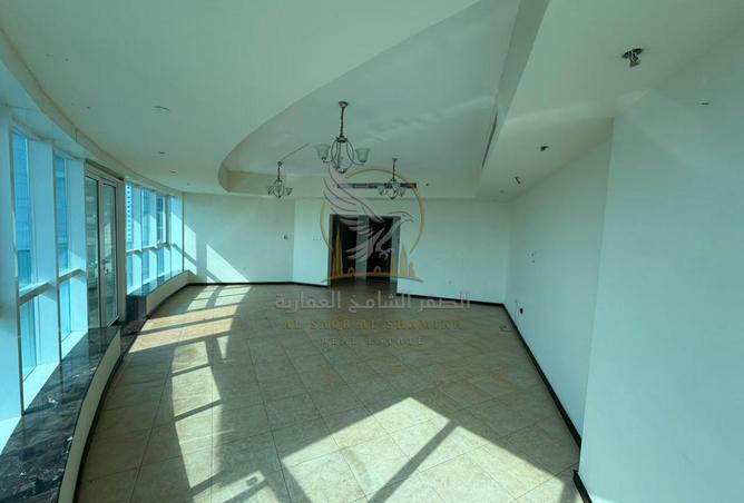 135143463 - Property Image 2