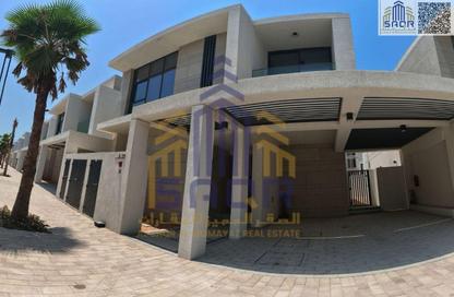 Villa - 4 - 5 for sale in Marjan Beach - Al Marjan Island - Ras Al Khaimah