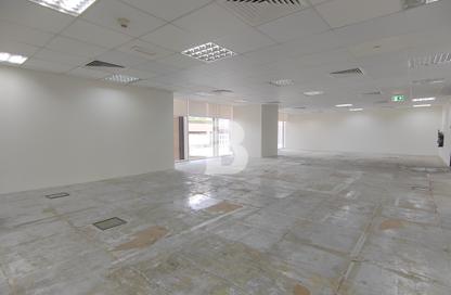 Office Space - Studio for rent in Maze Tower - Sheikh Zayed Road - Dubai Office Space - Studio for rent in Maze Tower - Sheikh Zayed Road - Dubai