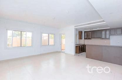 Townhouse - 3 - 4 for rent in Casa Dora - Serena - Dubai