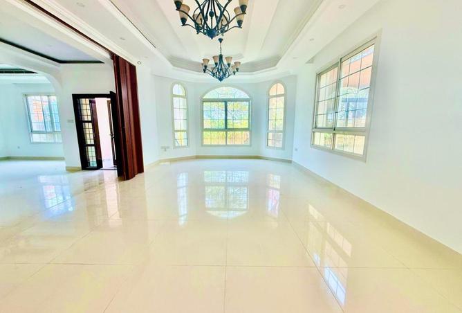 75781738 - Property Image 3