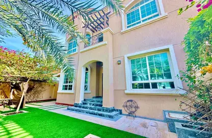 Villa - 3 Bedrooms - 5 Bathrooms for rent in Al Falaj - Al Riqqa - Sharjah