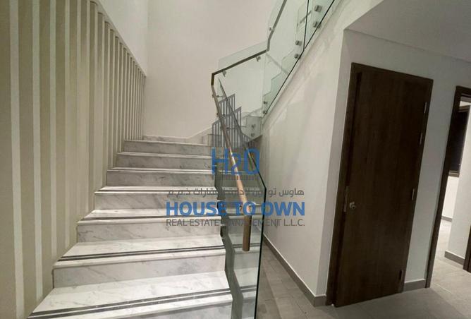 103710862 - Property Image 3