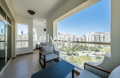 Apartment - 3 Bedrooms - 4 Bathrooms for sale in Jash Falqa - Shoreline Apartments - Palm Jumeirah - Dubai