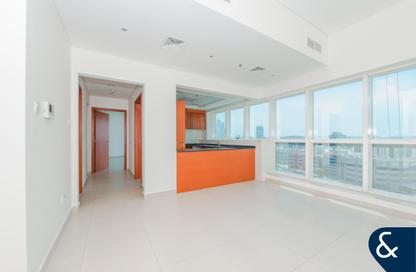 Apartment - 1 Bedroom - 2 Bathrooms for sale in Dubai Jewel Tower - Dubai Media City - Dubai