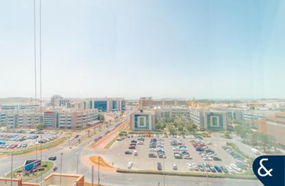 Apartment - 1 Bedroom - 2 Bathrooms for sale in Dubai Jewel Tower - Dubai Media City - Dubai