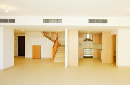 Apartment - 4 Bedrooms - 5 Bathrooms for rent in Building C - Al Zeina - Al Raha Beach - Abu Dhabi
