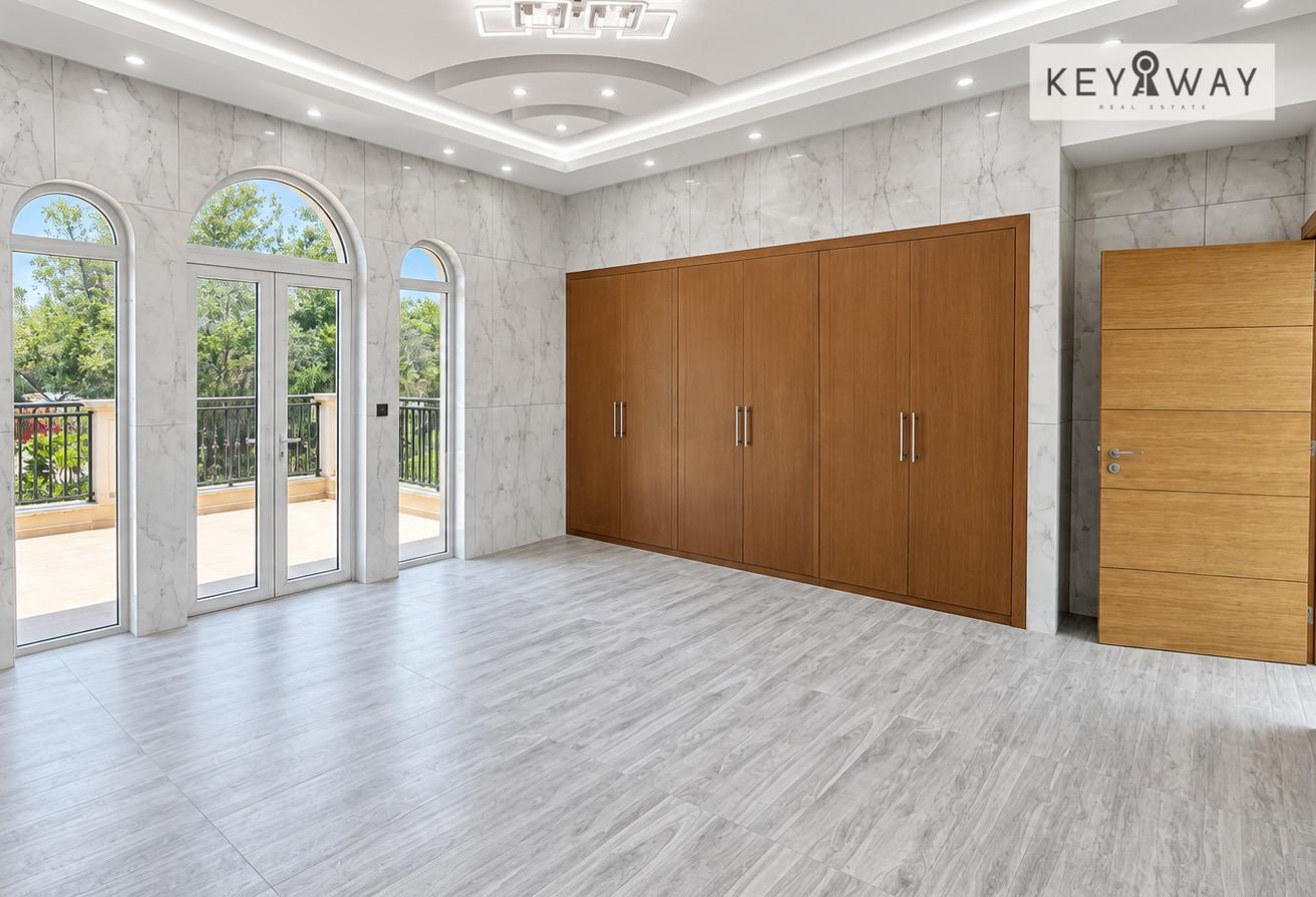 4BR+Maids | Vacant | Well Maintain | Unfurnished photo 10