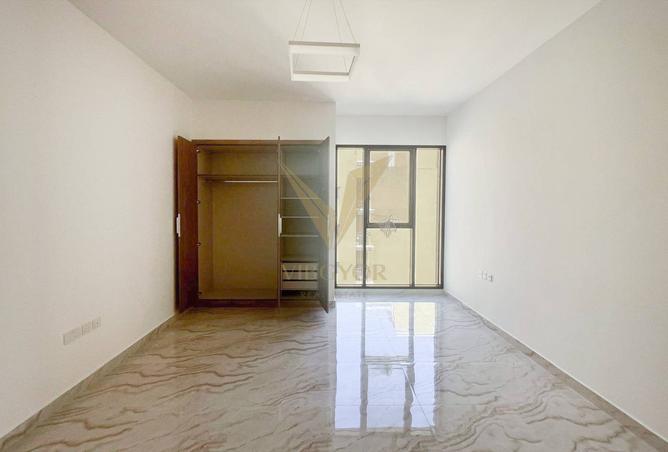 145066431 - Property Image 2