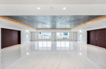 Apartment - 3 Bedrooms - 3 Bathrooms for rent in Jood Residence Plaza - Al Muraqqabat - Deira - Dubai