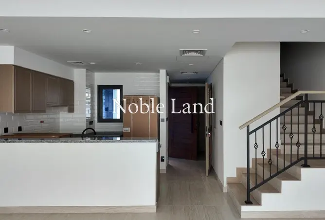 100387346 - Property Image 2
