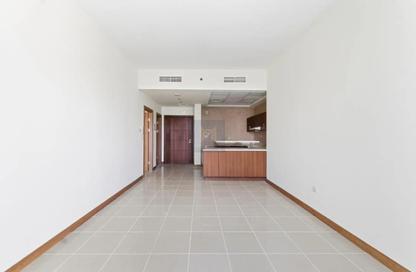Apartment - 1 Bedroom - 2 Bathrooms for rent in Sulafa Tower - Dubai Marina - Dubai