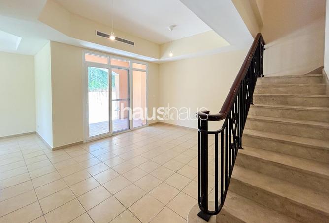 111422926 - Property Image 2