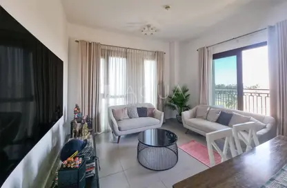 شقة - 3 غرف نوم - 4 حمامات للبيع في زهرة بريز أبارتمنتس 4 - شقق زهرة النسيم - تاون سكوير - دبي