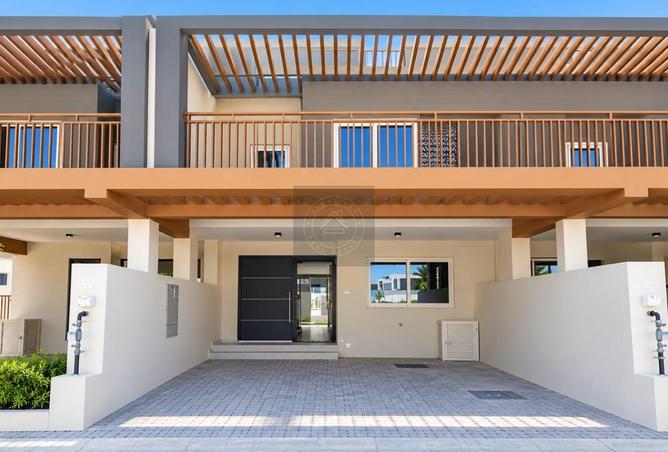 Available Now |Prime Location | Spacious Townhouse
