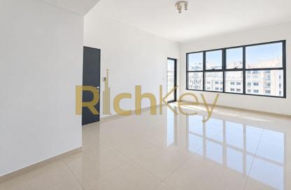 Apartment - 1 - 2 for rent in Building 88 - Arjan - Dubai