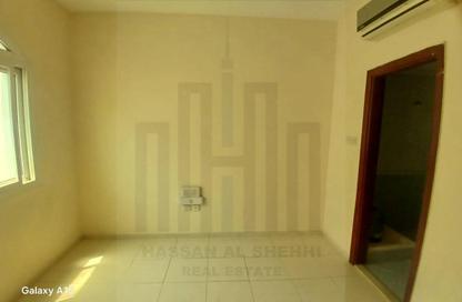 Apartment - Studio - 1 for rent in Fire Station Road - Muwaileh - Sharjah
