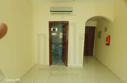 Apartment - Studio - 1 for rent in Fire Station Road - Muwaileh - Sharjah