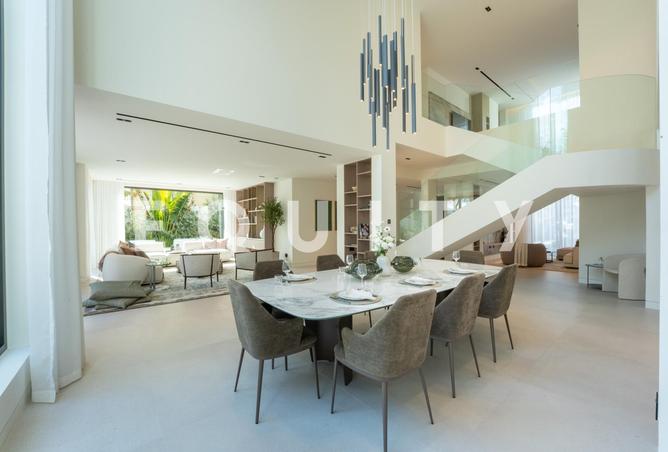 Lake View | Upgraded | 5 Bedroom | Fully Furnished — photo 3