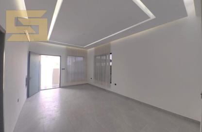Villa - 4 - 6 for rent in Al Zaheya Gardens - Al Zahya - Ajman