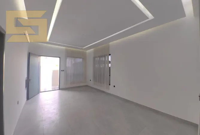 150464156 - Property Image 3