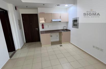 Apartment - Studio - 1 for rent in Naif Road - Naif - Deira - Dubai