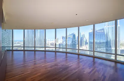 Apartment - 3 Bedrooms - 4 Bathrooms for rent in Burj Khalifa - Burj Khalifa Area - Downtown Dubai - Dubai