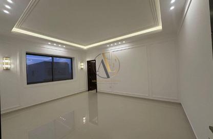 Villa - 5 Bedrooms - 5 Bathrooms for sale in Al Yasmeen 1 - Al Yasmeen - Ajman