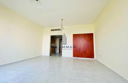 Apartment - Studio - 1 for sale in Building Q08 - France Cluster - International City - Dubai