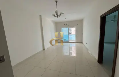 شقة - غرفة نوم - 2 حمامات للايجار في برج إيميرالد - منطقة 18 - قرية جميرا الدائرية - دبي