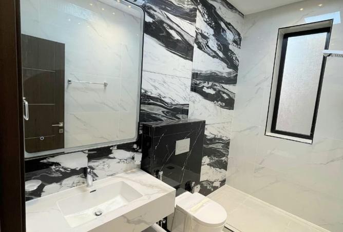 125196165 - Property Image 2