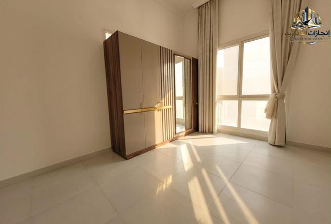 136114387 - Property Image 3