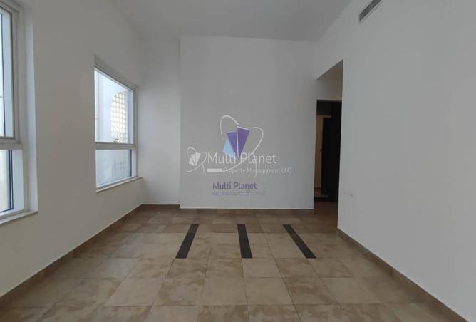 129736008 - Property Image 3