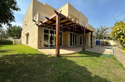 Villa - 6 Bedrooms - 5 Bathrooms for rent in Meadows 4 - Meadows - Dubai Villa - 6 Bedrooms - 5 Bathrooms for rent in Meadows 4 - Meadows - Dubai