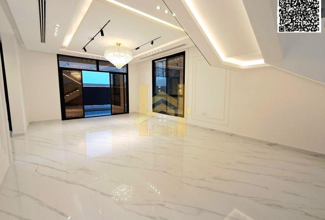 135651678 - Property Image 3