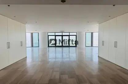 شقة - 4 غرف نوم - 4 حمامات للايجار في D1 برج - القرية التراثية - دبي