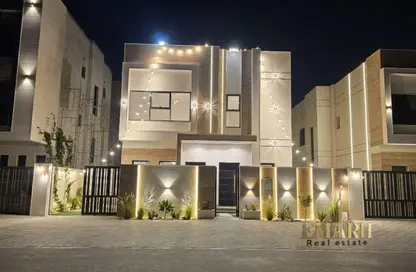 Villa - 4 Bedrooms - 6 Bathrooms for rent in Al Zaheya Gardens - Al Zahya - Ajman