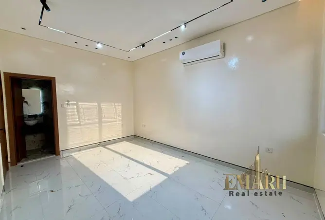 151906743 - Property Image 3